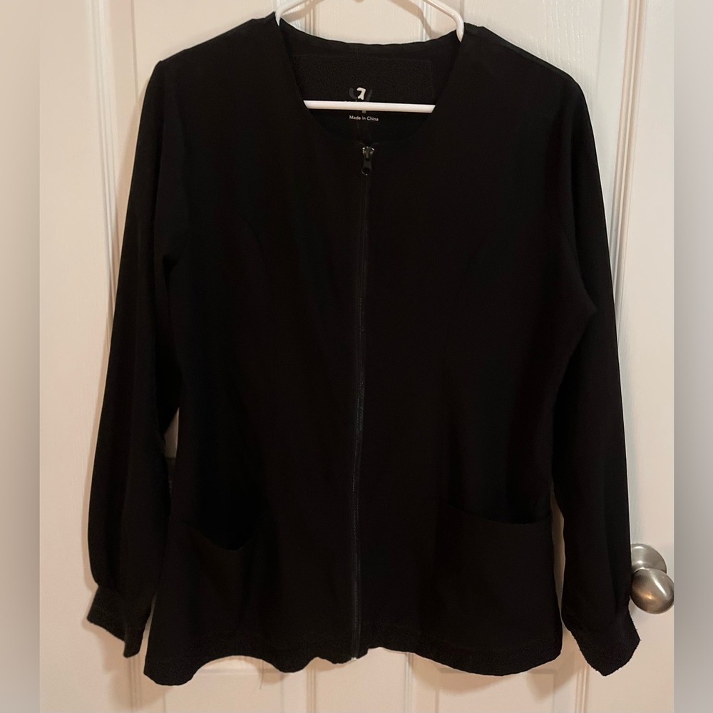 GT Performance Women's Scrub Jacket Size Medium Black
